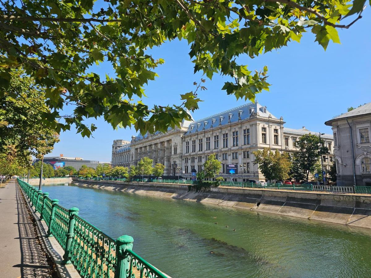 Apartament Near The Park Two Rooms Бухарест Екстер'єр фото