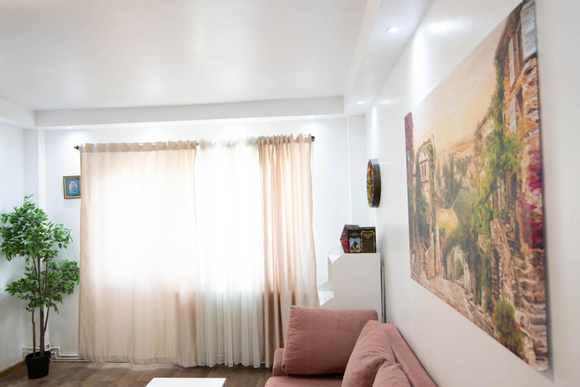 Apartament Near The Park Two Rooms Бухарест Екстер'єр фото